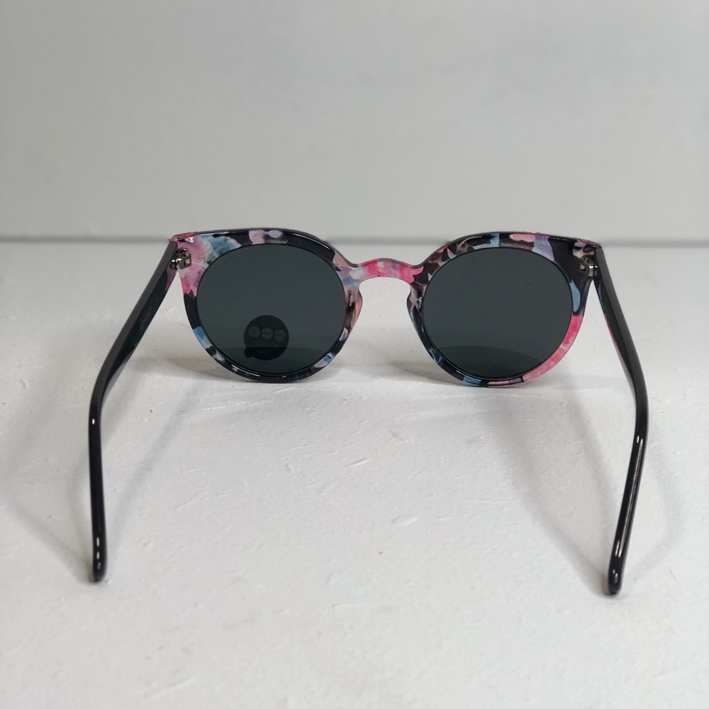 KOMONO Lulu Floral Sunglasses NEW black pink feminine cat eye Wing tip - Picture 8 of 15